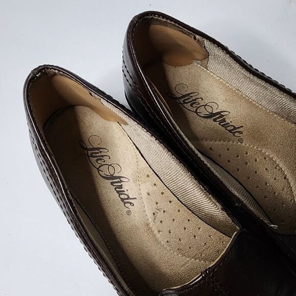 Life Stride Womens Slip On Loafers Size 6M Brown Comfort Shoes - Picture 2 of 5